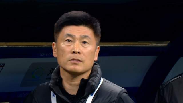 大连4外援配合进球，阿利米踢成B2B 杨铭锐会配合了 剑指亚冠名额